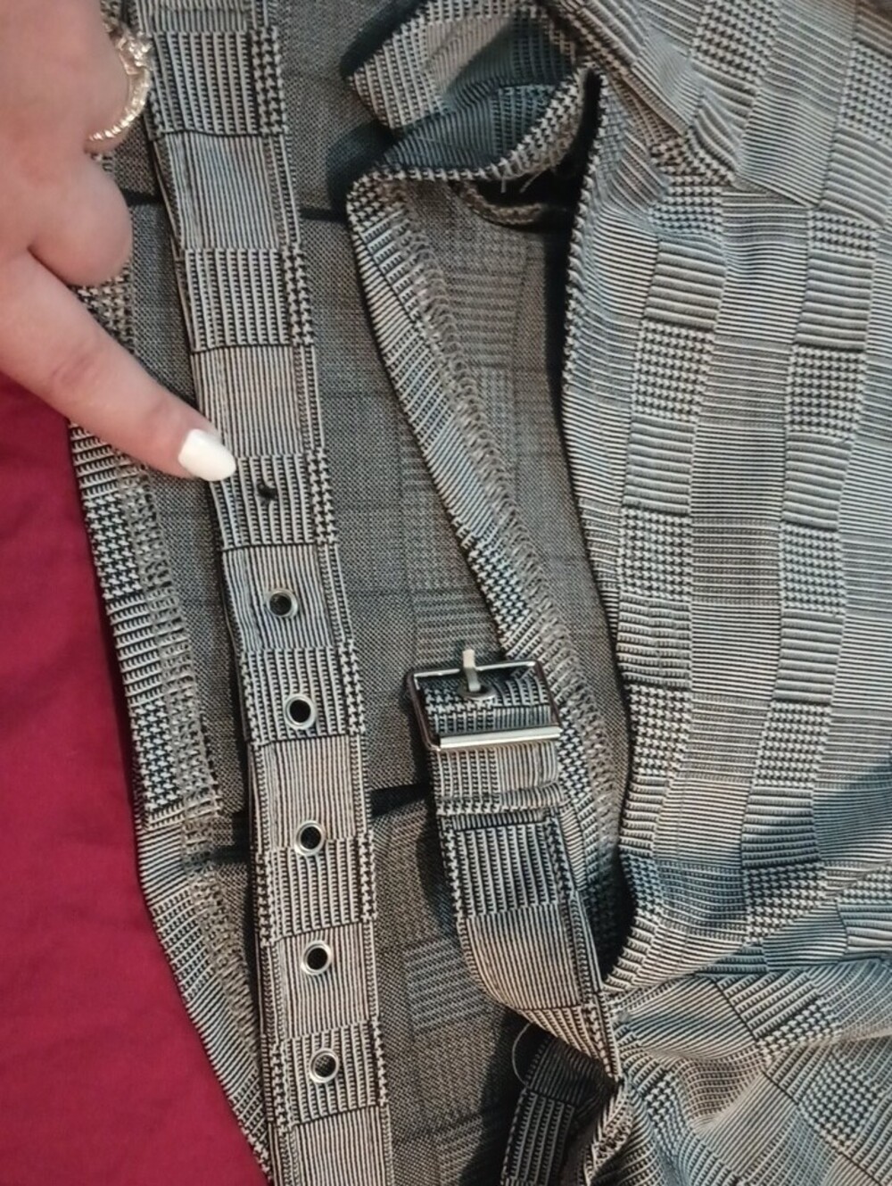 CBR Gray Plaid Pleated Mini Skort Side Thigh Buckle Woman's L Metal Detail Sexy - Picture 8 of 15
